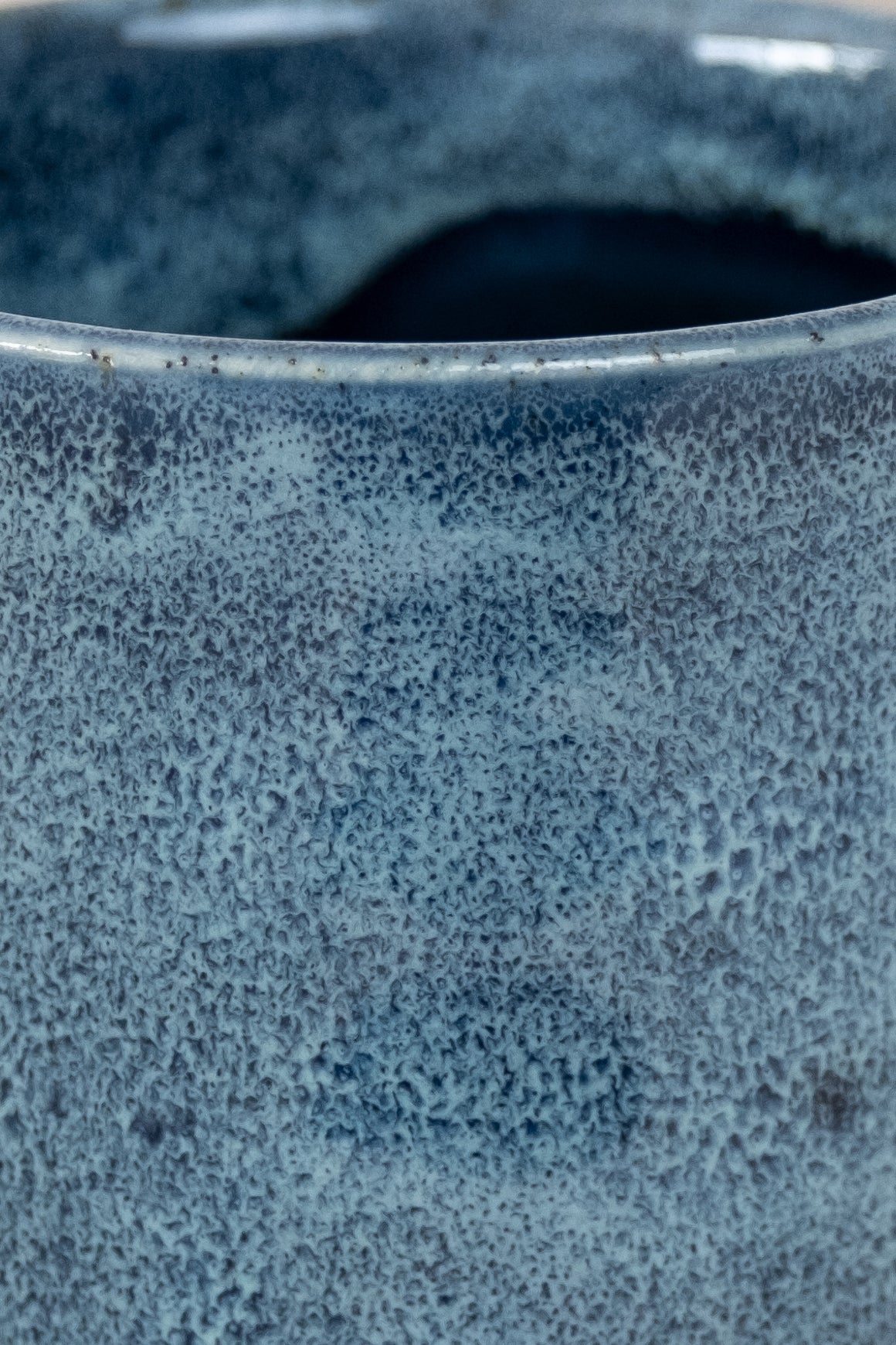Medium Tumbler in Ocean Blue